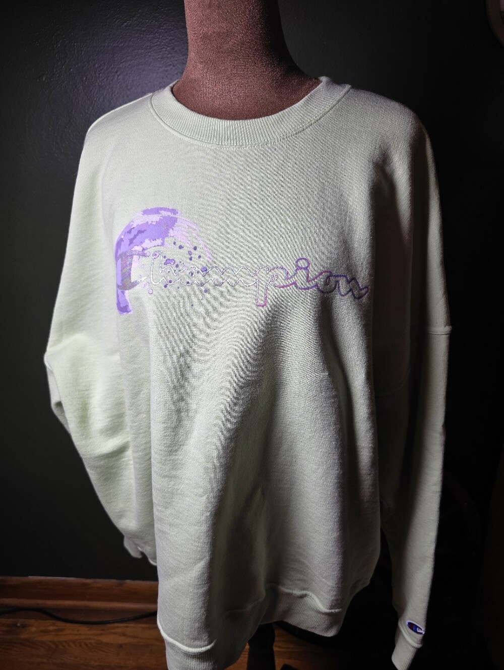 XXL Champion Light Green Crew Neck Sweater- Pre-owned
